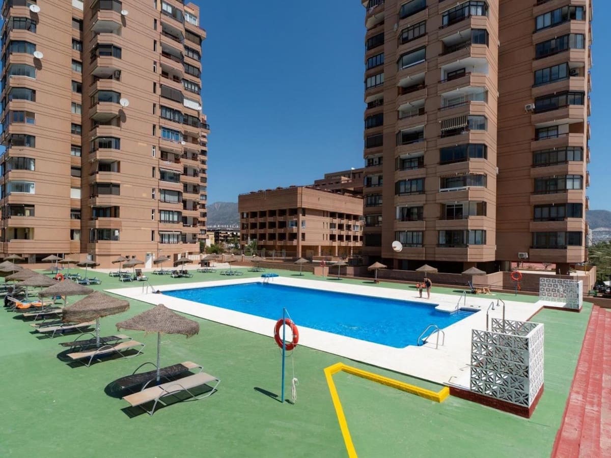 Studio for sale in Fuengirola with pool - € 259,000 (Ref: 9107053)