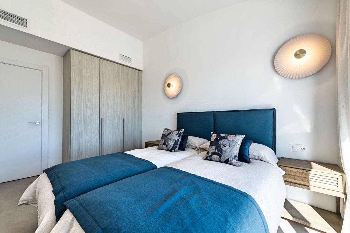 2 sovrum Takvåning till salu i Fuengirola med pool garage - 849 000 € (Ref: 9357828)