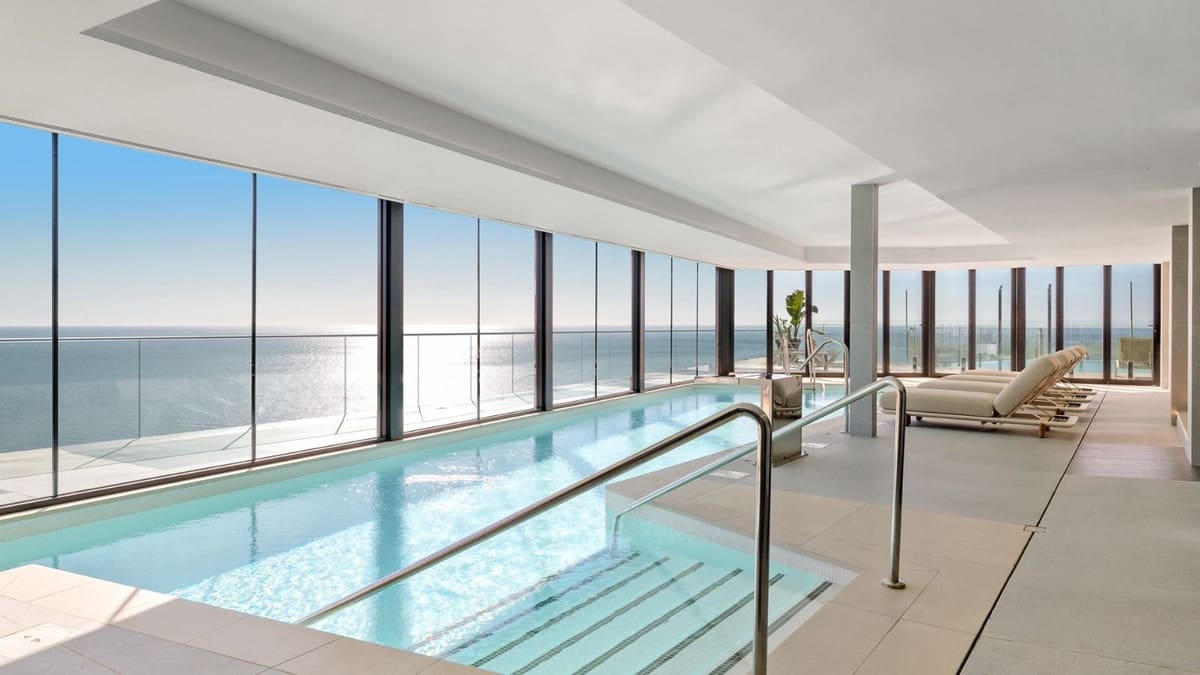 3 soveværelse Penthouse til salg i Benalmadena Costa med swimmingpool garage - € 3.495.000 (Ref: 9412791)