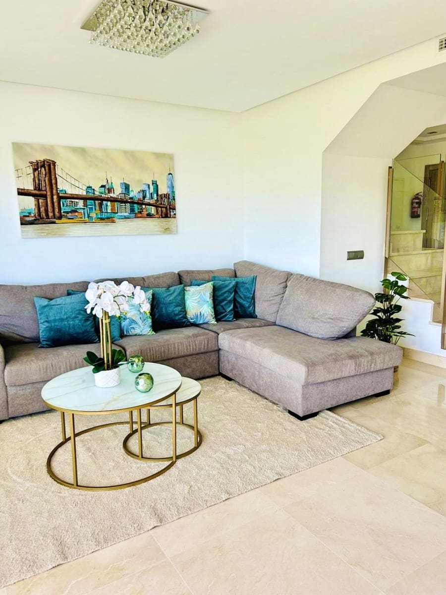 3 soverom Penthouse til salgs i La Cala Golf med svømmebasseng garasje - € 590 000 (Ref: 9565636)