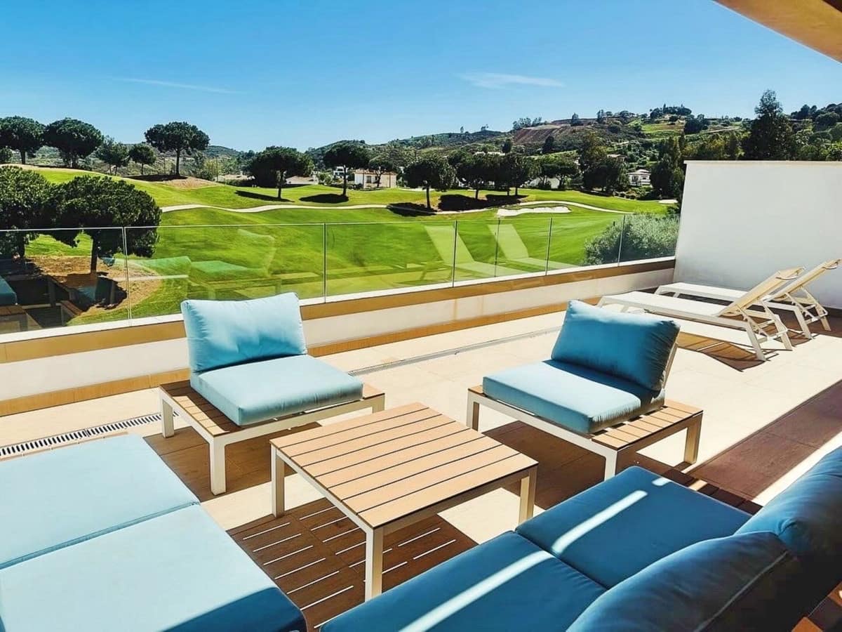 3 soverom Penthouse til salgs i La Cala Golf med svømmebasseng garasje - € 590 000 (Ref: 9565636)