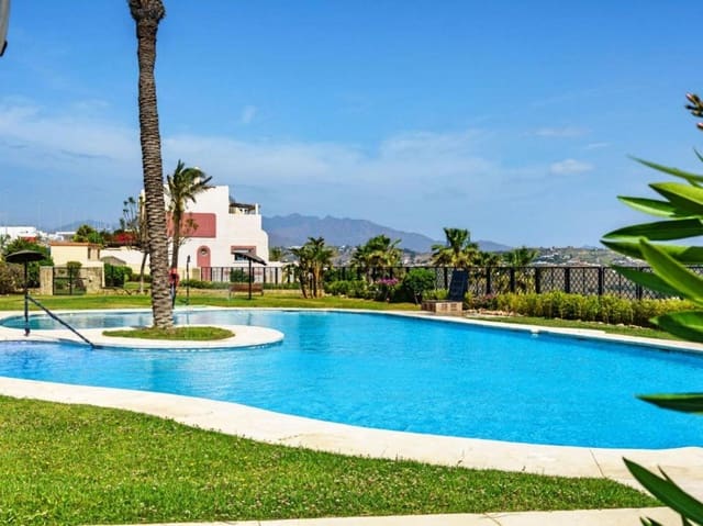 2 makuuhuone Huoneisto vuokrattavana paikassa La Cala de Mijas, Mijas mukana uima-altaan 
autotalli - 1 300 € (Ref: 9764955)
