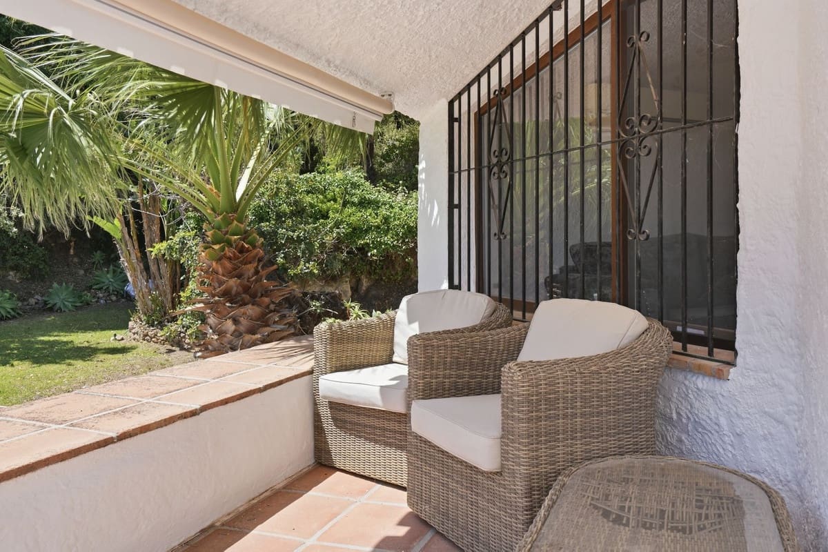 4 Zimmer Villa zu verkaufen in Mijas mit Pool Garage - 899.000 € (Ref: 9858038)