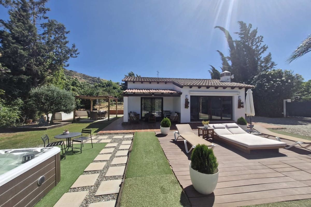 3 sovrum Finca/Hus på landet att hyra i Coin med pool garage - 1 800 € (Ref: 10009524)