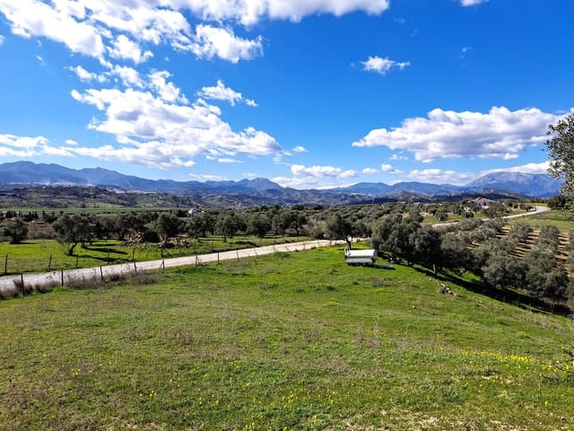 Ubebygd land til salgs i Coín - € 140 000 (Ref: 7419508)