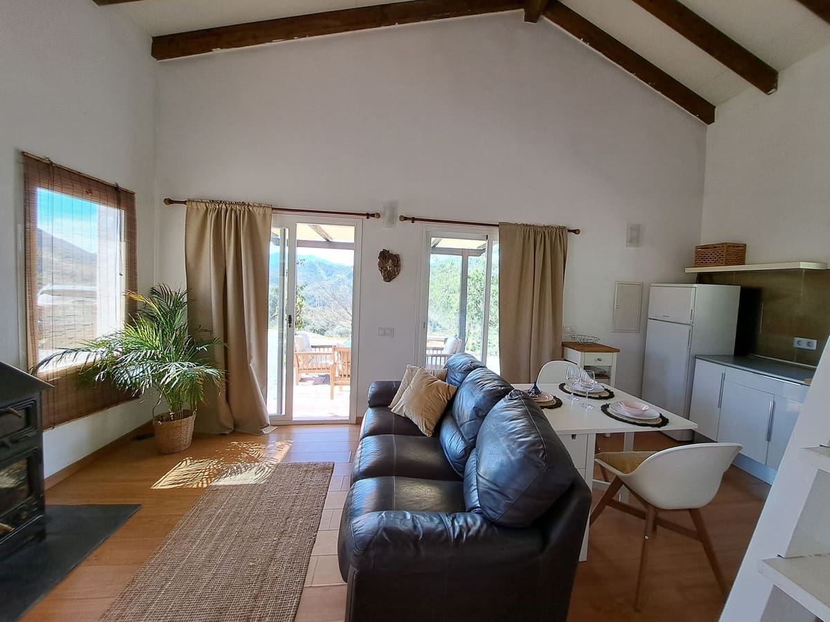 2 bedroom Finca/Country House for rent in Monda with garage - € 700 (Ref: 7959055)