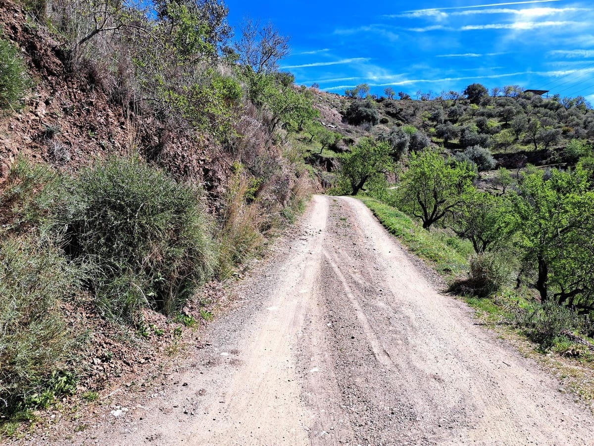 2 bedroom Finca/Country House for rent in Monda with garage - € 700 (Ref: 7959055)