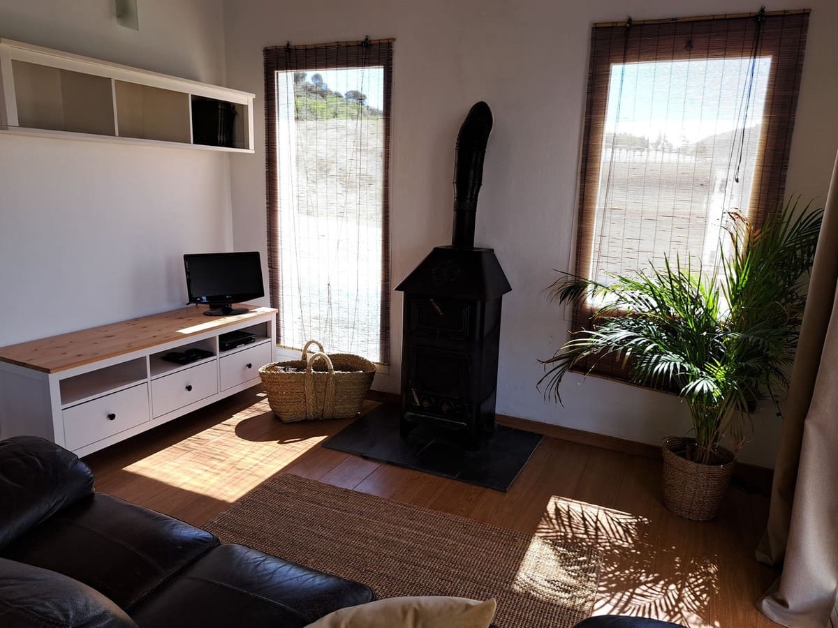 2 bedroom Finca/Country House for rent in Monda with garage - € 700 (Ref: 7959055)