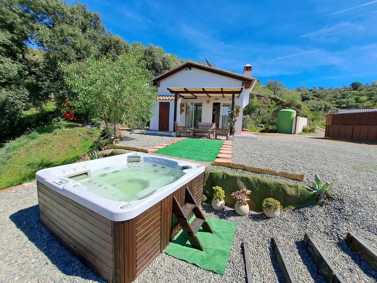 2 bedroom Finca/Country House for rent in Monda with garage - € 700 (Ref: 7959055)