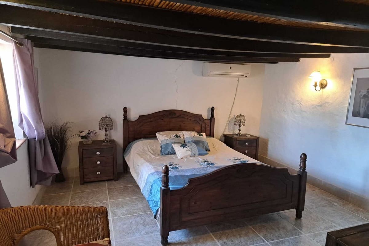 5 soveværelse Finca/Landehus til salg i Coin med swimmingpool - € 384.000 (Ref: 8216056)