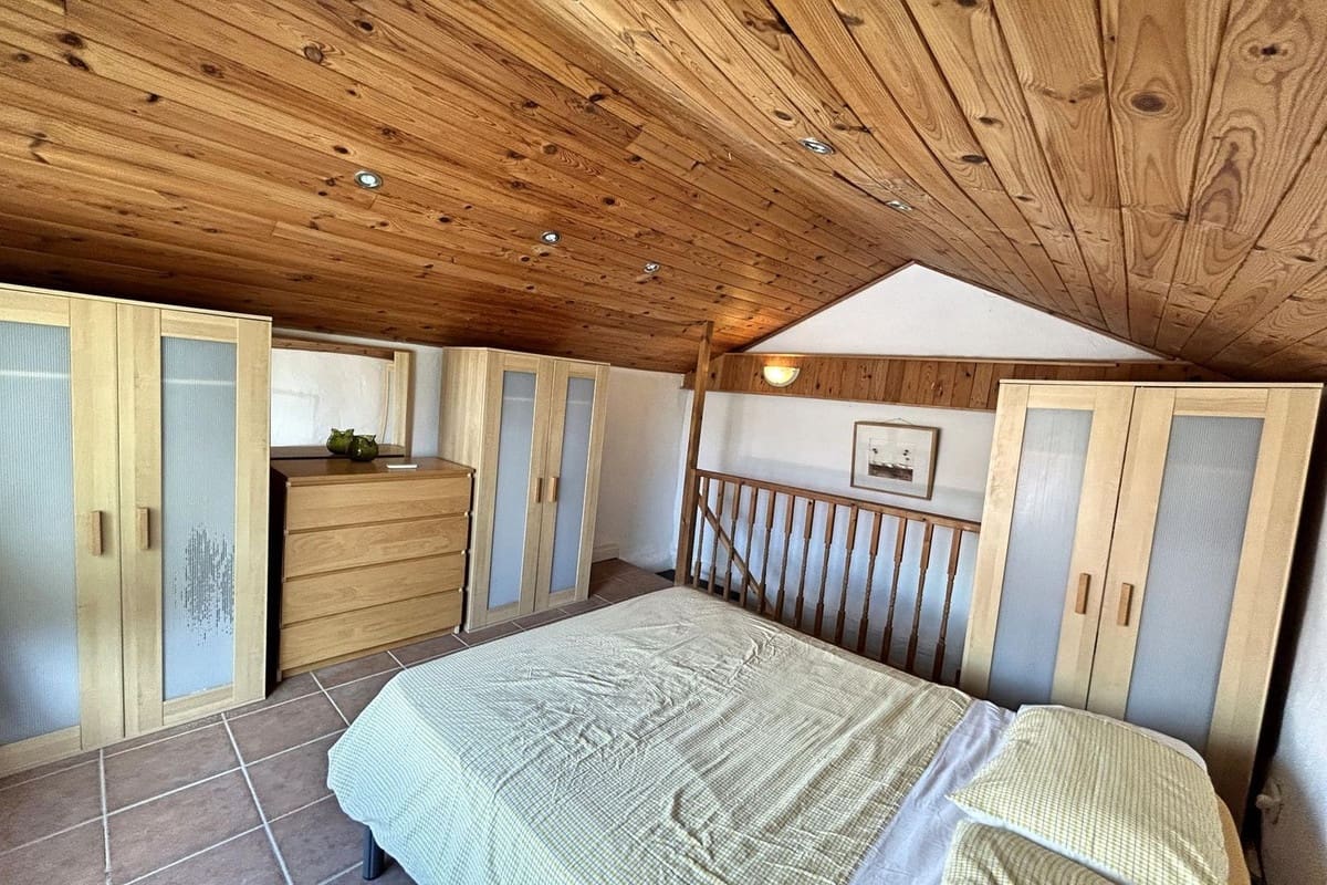 5 soveværelse Finca/Landehus til salg i Coin med swimmingpool - € 355.000 (Ref: 8216056)