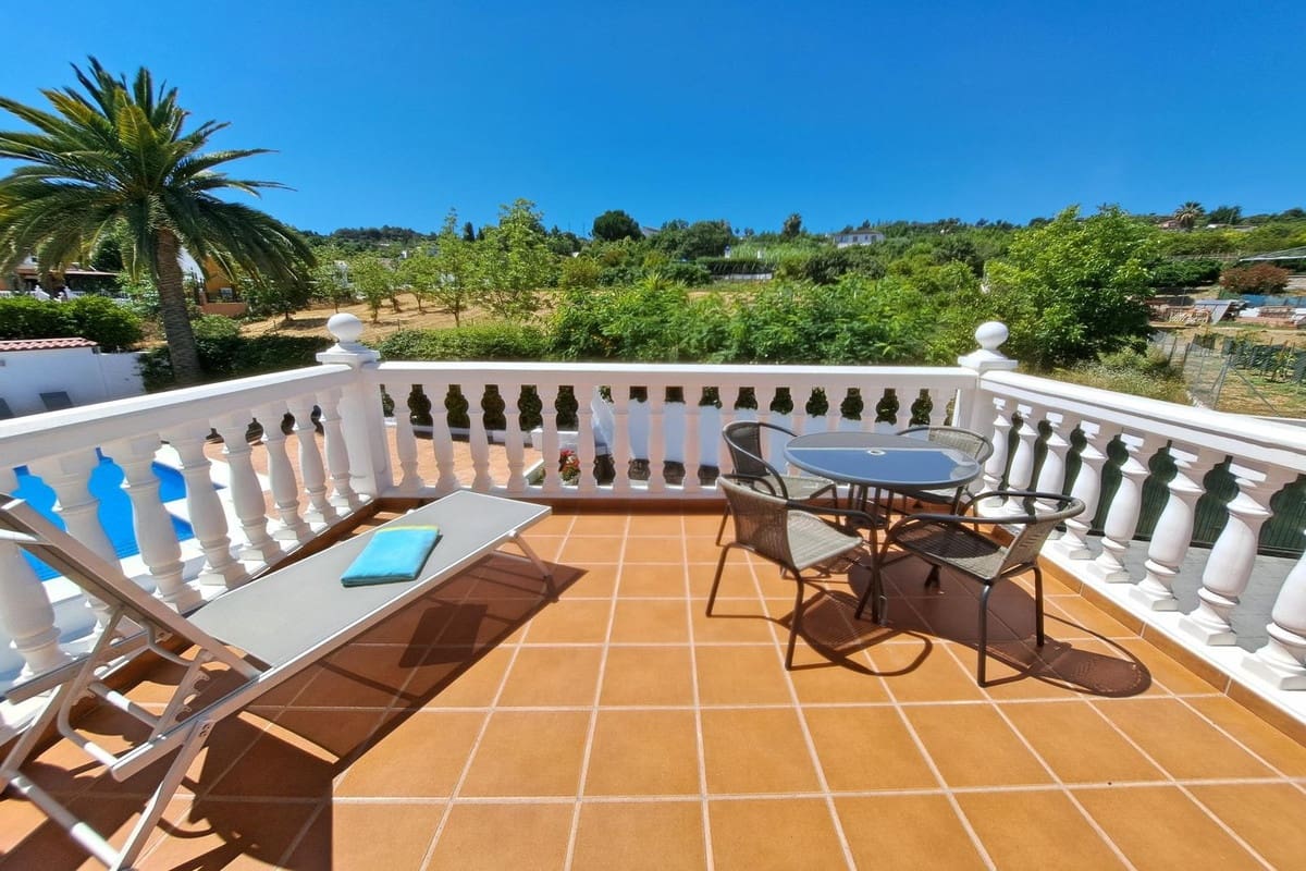 5 soveværelse Villa til salg i Coin med swimmingpool garage - € 629.000 (Ref: 8374536)