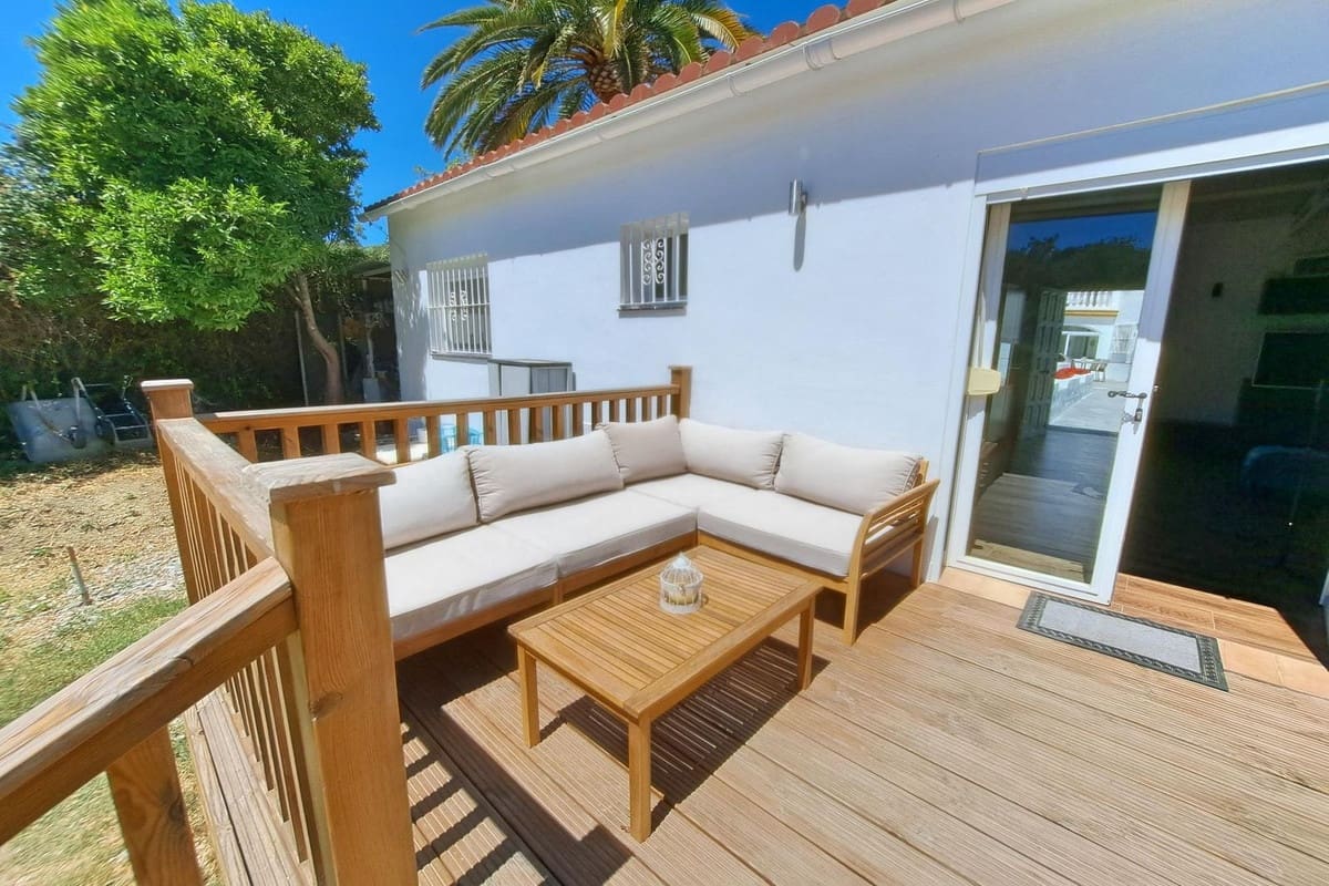 5 soveværelse Villa til salg i Coin med swimmingpool garage - € 615.000 (Ref: 8374536)