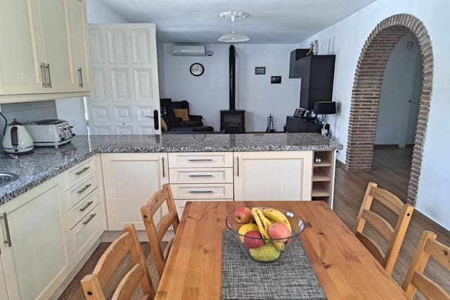 5 bedroom Villa for sale in Coín with pool garage - € 615,000 (Ref: 8374536)