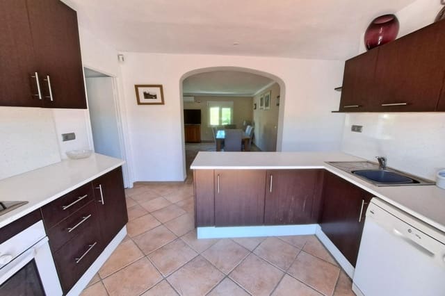 5 slaapkamer Villa te koop in Coín met zwembad garage - € 615.000 (Ref: 8374536)