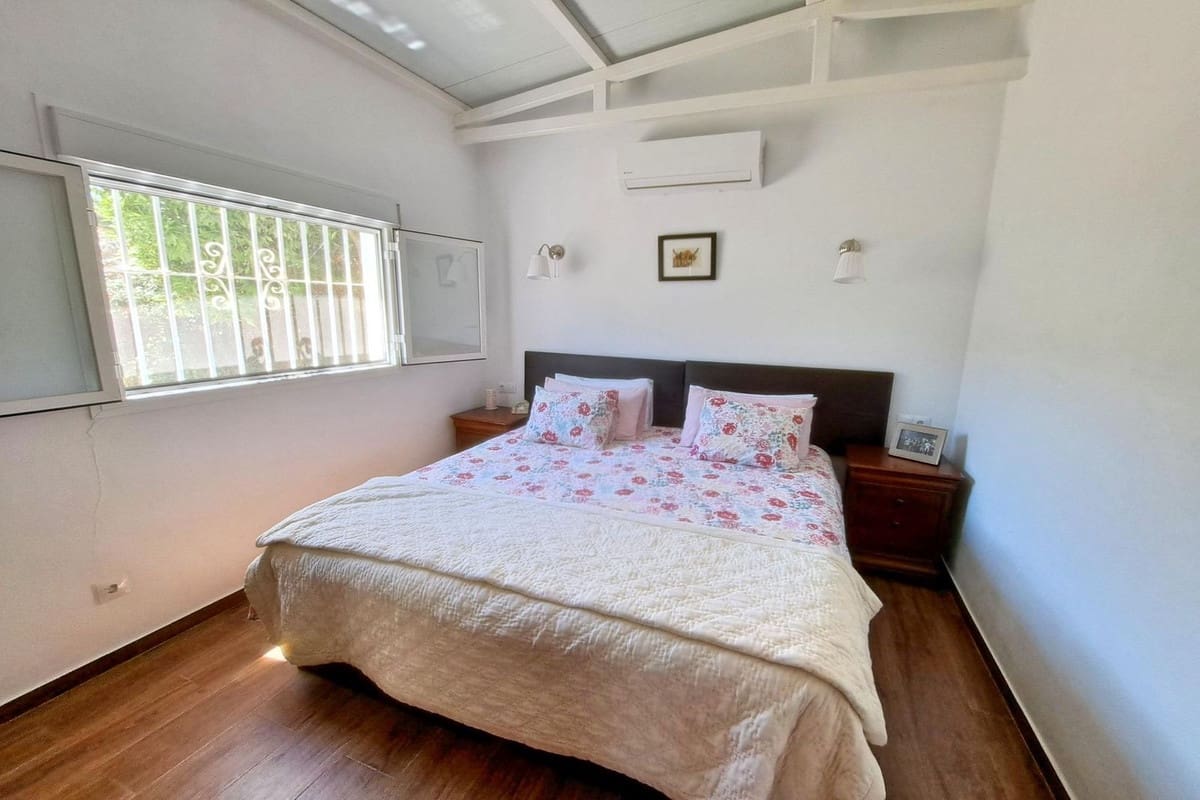 5 slaapkamer Villa te koop in Coin met zwembad garage - € 615.000 (Ref: 8374536)