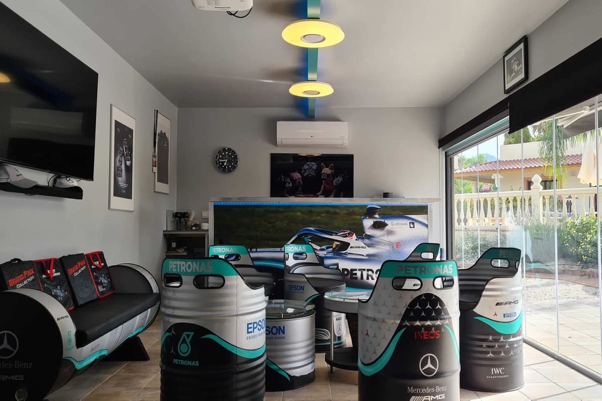 5 soveværelse Villa til salg i Coin med swimmingpool garage - € 649.000 (Ref: 8697471)