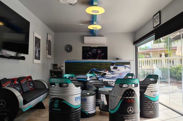 5 soveværelse Villa til salg i Coín med swimmingpool garage - € 649.000 (Ref: 8697471)