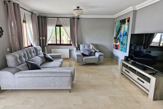 5 soveværelse Villa til salg i Coín med swimmingpool garage - € 649.000 (Ref: 8697471)