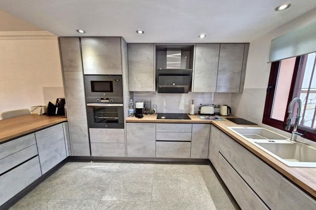 5 soveværelse Villa til salg i Coín med swimmingpool garage - € 649.000 (Ref: 8697471)