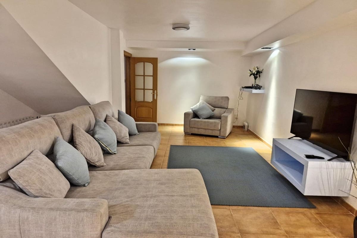 5 soveværelse Villa til salg i Coin med swimmingpool garage - € 649.000 (Ref: 8697471)