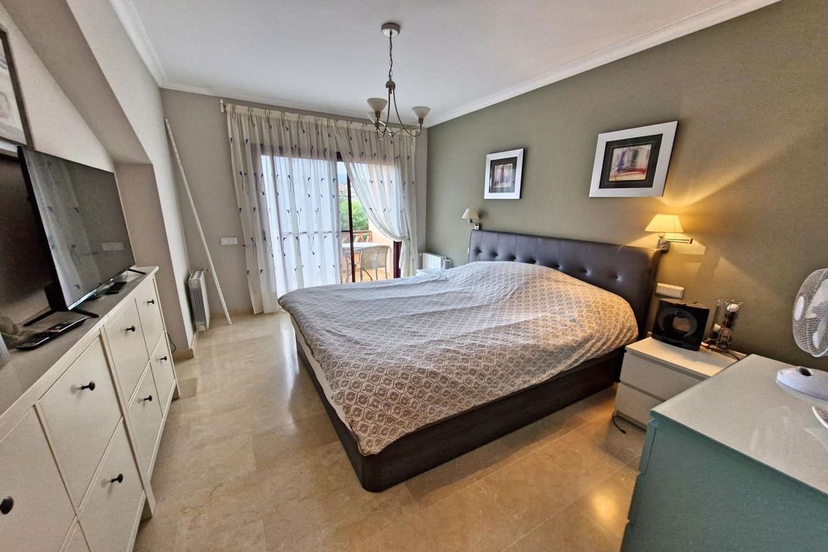 5 soveværelse Villa til salg i Coin med swimmingpool garage - € 649.000 (Ref: 8697471)