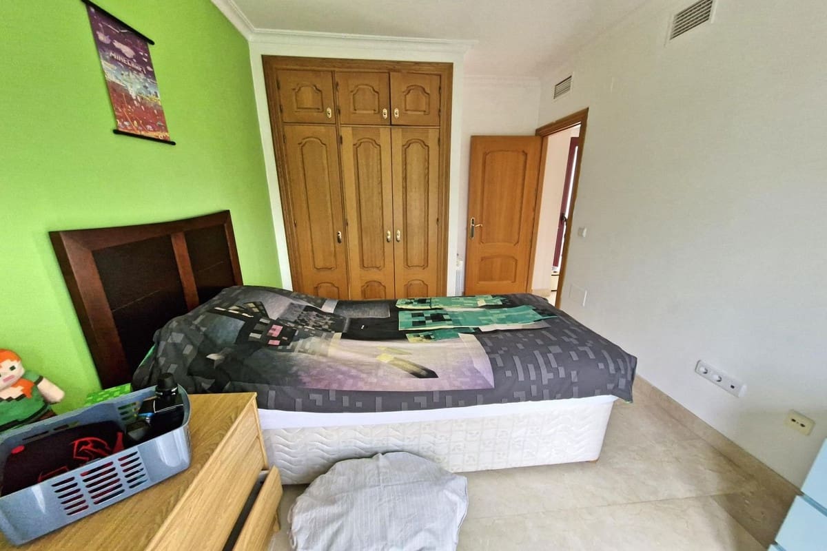 5 soveværelse Villa til salg i Coin med swimmingpool garage - € 649.000 (Ref: 8697471)