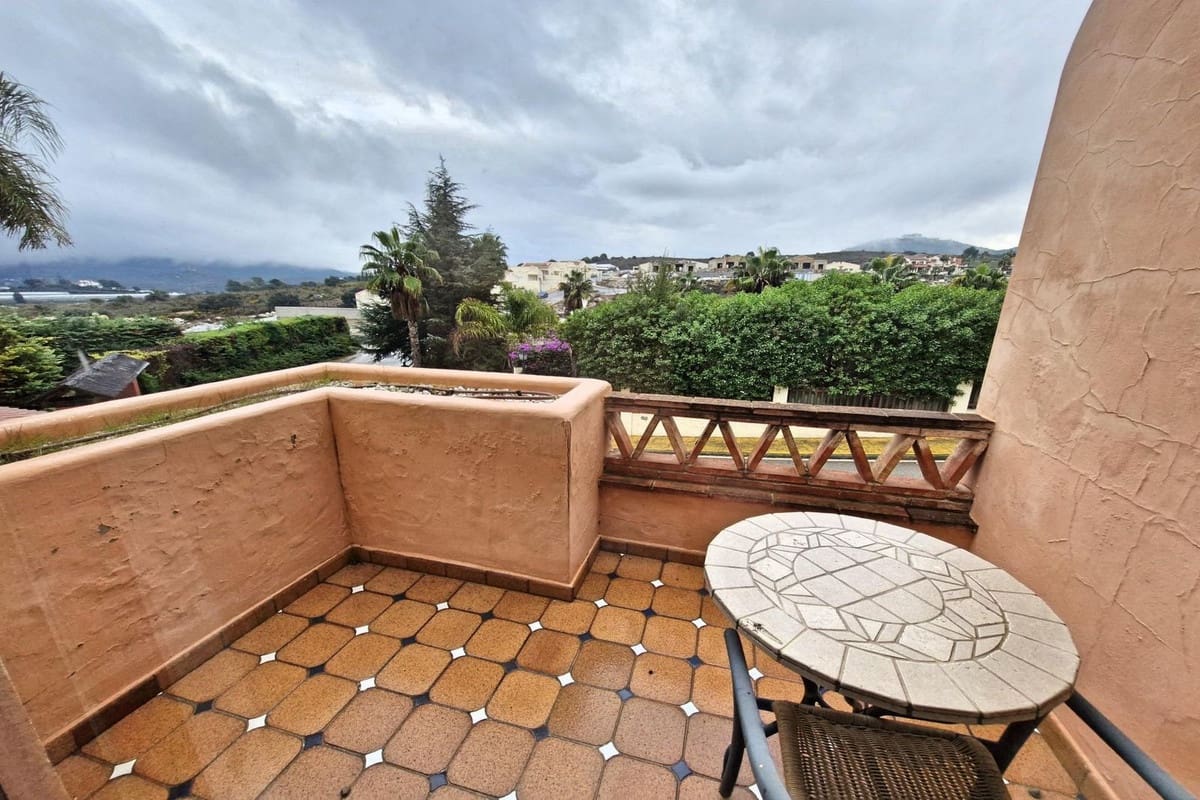 5 soveværelse Villa til salg i Coin med swimmingpool garage - € 649.000 (Ref: 8697471)