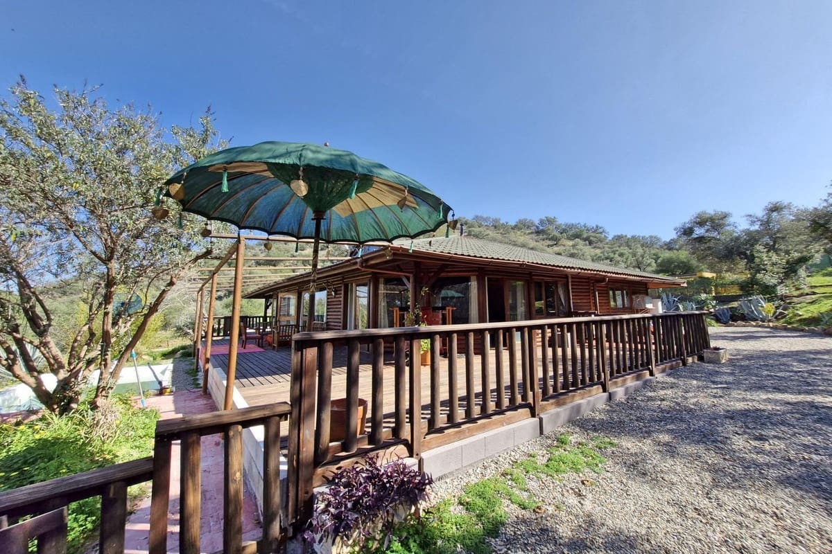 3 soveværelse Finca/Landehus til salg i Coin med swimmingpool garage - € 465.000 (Ref: 8816857)