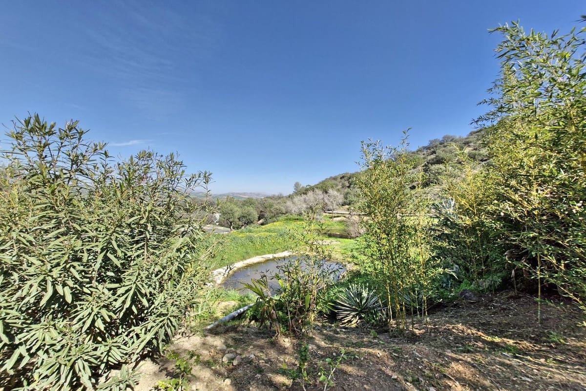 3 soveværelse Finca/Landehus til salg i Coin med swimmingpool garage - € 465.000 (Ref: 8816857)