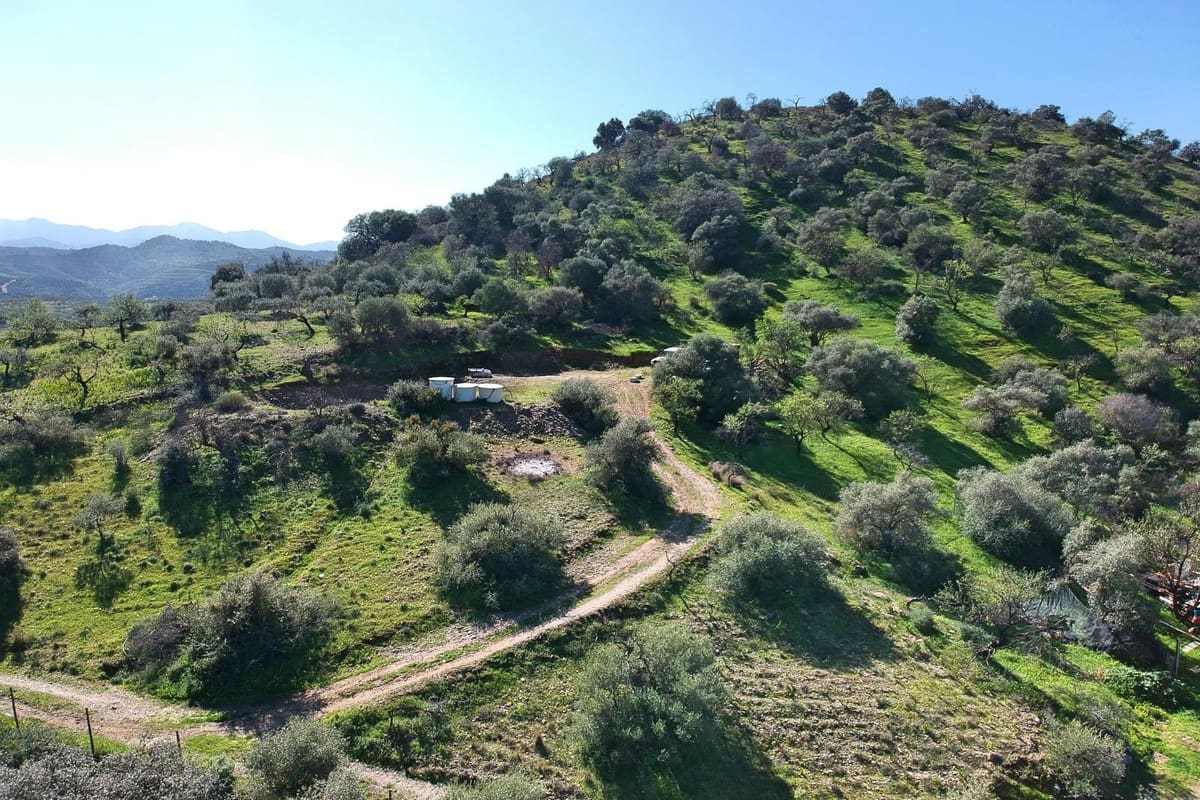 3 soveværelse Finca/Landehus til salg i Coin med swimmingpool garage - € 465.000 (Ref: 8816857)