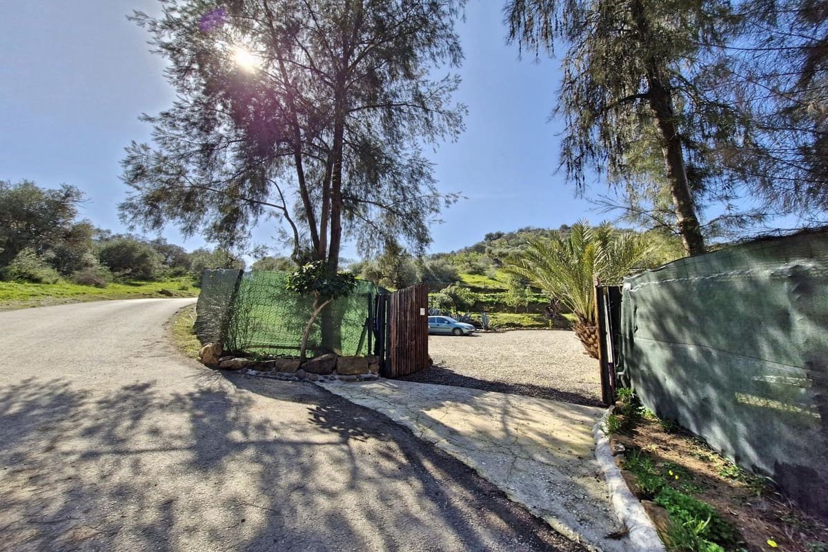 3 slaapkamer Finca/Landhuis te koop in Coin met zwembad garage - € 465.000 (Ref: 8816857)