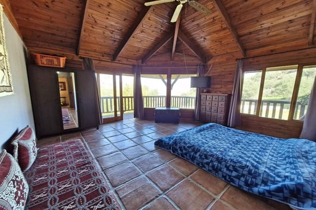 3 chambre Finca/Maison de Campagne à vendre à Coín avec piscine garage - 465 000 € (Ref: 8816857)