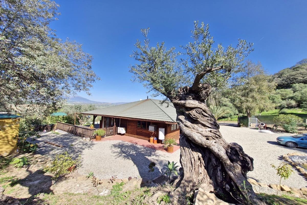 3 slaapkamer Finca/Landhuis te koop in Coin met zwembad garage - € 465.000 (Ref: 8816857)