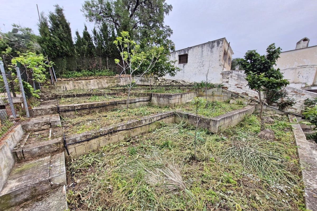 7 soveværelse Byhus til salg i Guaro med garage - € 370.000 (Ref: 8925005)