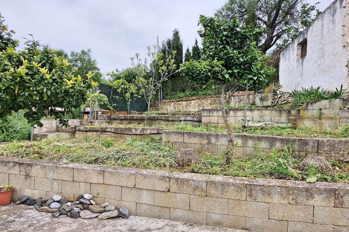 7 chambre Maison de Ville à vendre à Guaro avec garage - 370 000 € (Ref: 8925005)