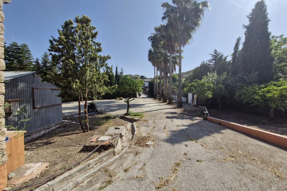 3 bedroom Finca/Country House for sale in Coin with pool garage - € 570,000 (Ref: 9051428)