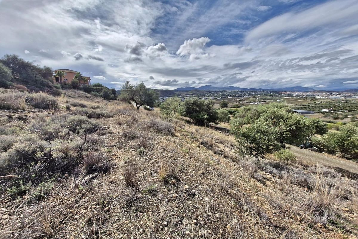 Bouwgrond te koop in Coin - € 80.000 (Ref: 9108258)