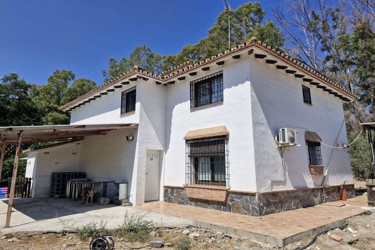 4 soverom Finca/Herregård til salgs i Coin med garasje - € 440 000 (Ref: 9182024)