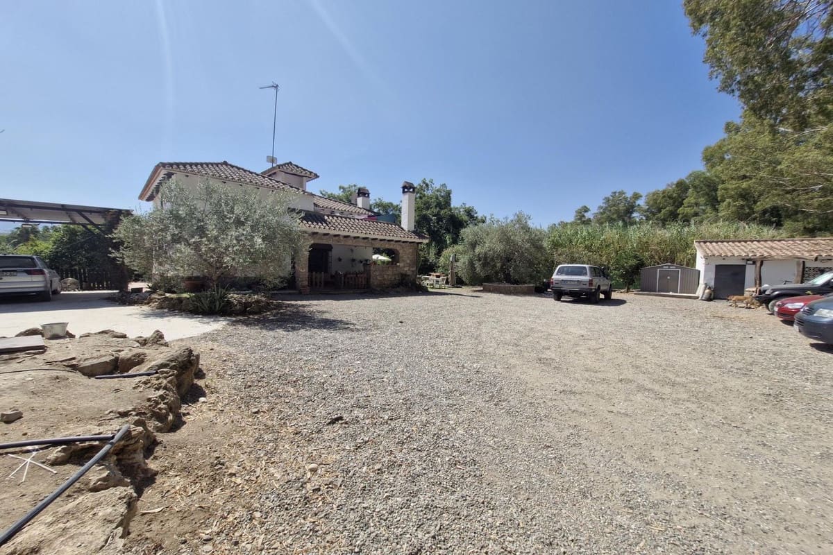 4 soverom Finca/Herregård til salgs i Coin med garasje - € 440 000 (Ref: 9182024)