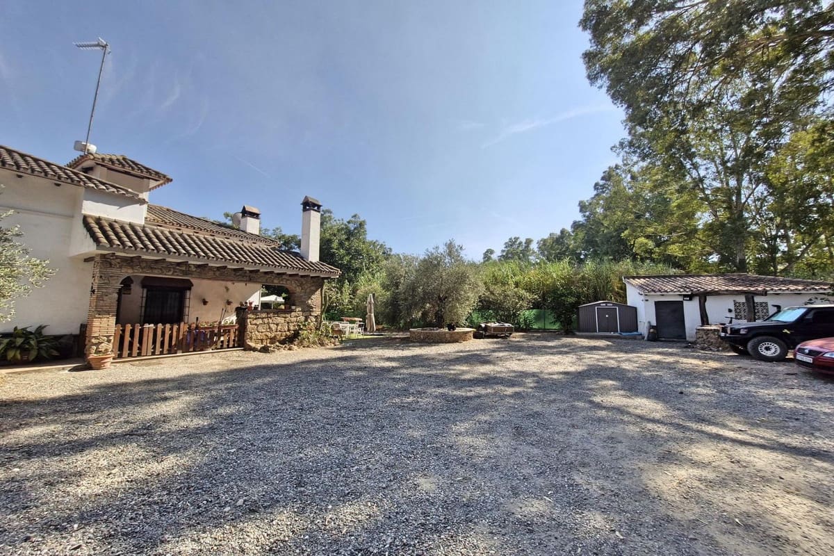 4 soverom Finca/Herregård til salgs i Coin med garasje - € 440 000 (Ref: 9182024)