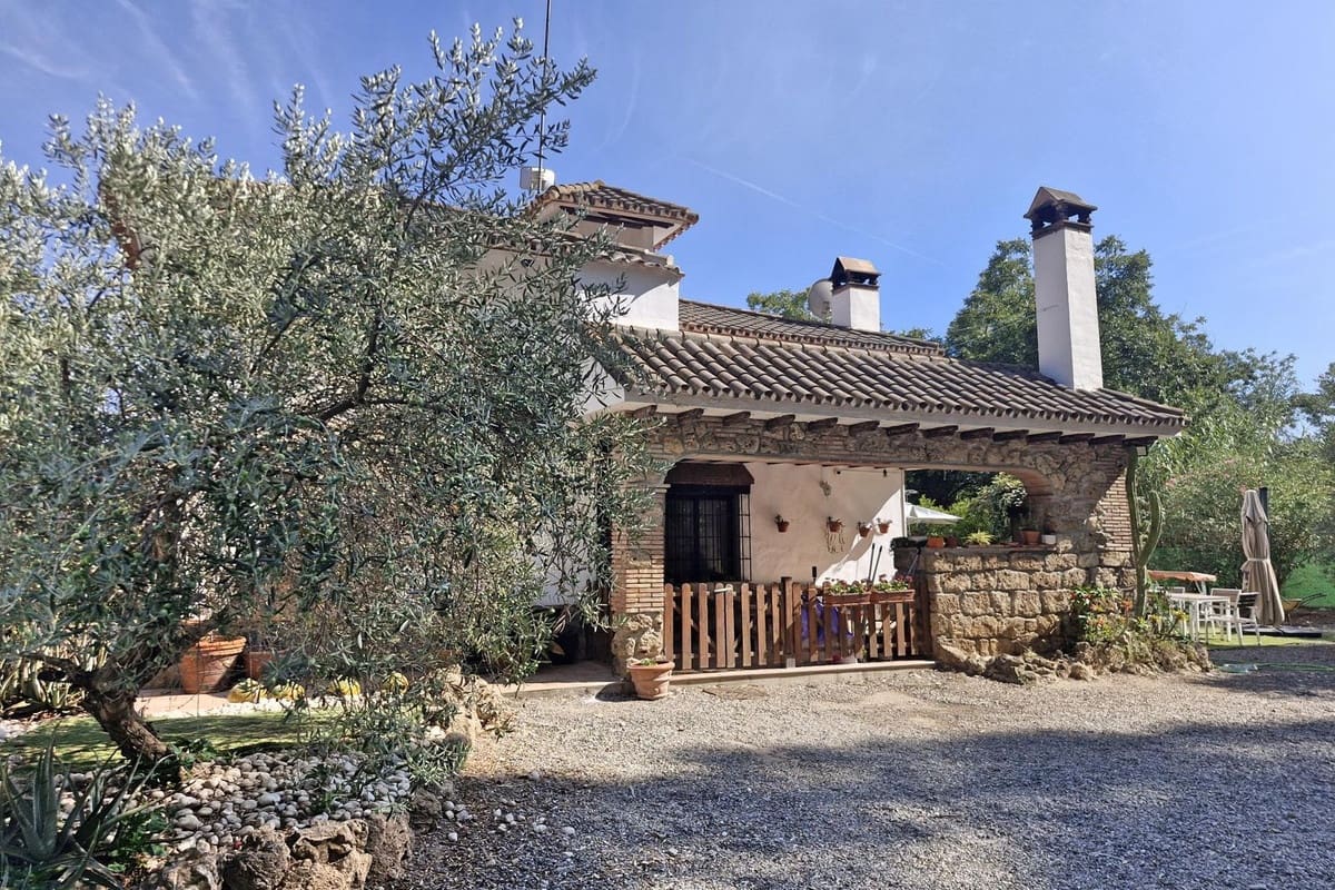 4 soverom Finca/Herregård til salgs i Coin med garasje - € 440 000 (Ref: 9182024)