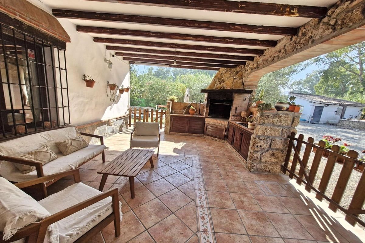 4 camera da letto Finca/Casa di Campagna in vendita in Coin con garage - 440.000 € (Rif: 9182024)