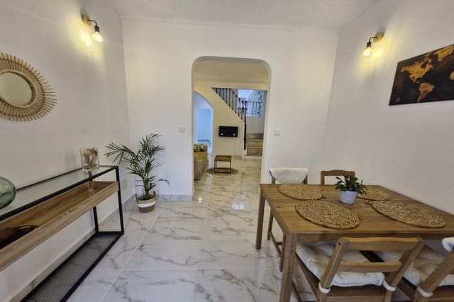 3 soveværelse Byhus til salg i Coín - € 269.000 (Ref: 9194844)