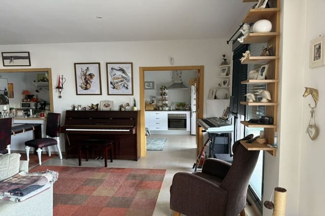 3 bedroom Villa for sale in Coín with pool garage - € 475,000 (Ref: 9450451)