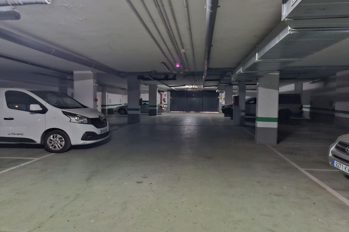 2 slaapkamer Appartement te koop in La Cala de Mijas met zwembad garage - € 275.000 (Ref: 9553091)