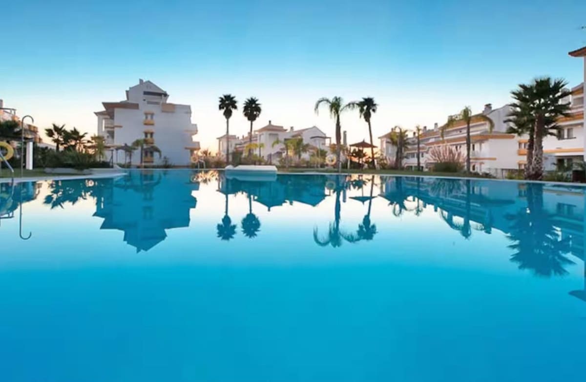 2 slaapkamer Appartement te koop in La Cala de Mijas met zwembad garage - € 275.000 (Ref: 9553091)
