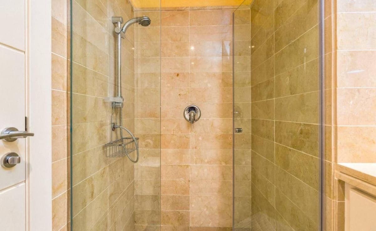 3 bedroom Townhouse for sale in La Cala de Mijas with pool garage - € 525,000 (Ref: 9694525)