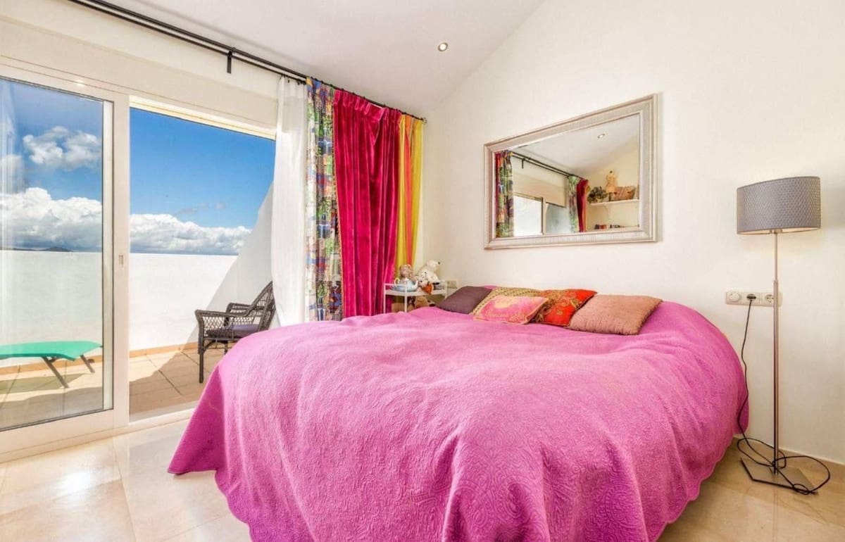 3 bedroom Townhouse for sale in La Cala de Mijas with pool garage - € 525,000 (Ref: 9694525)