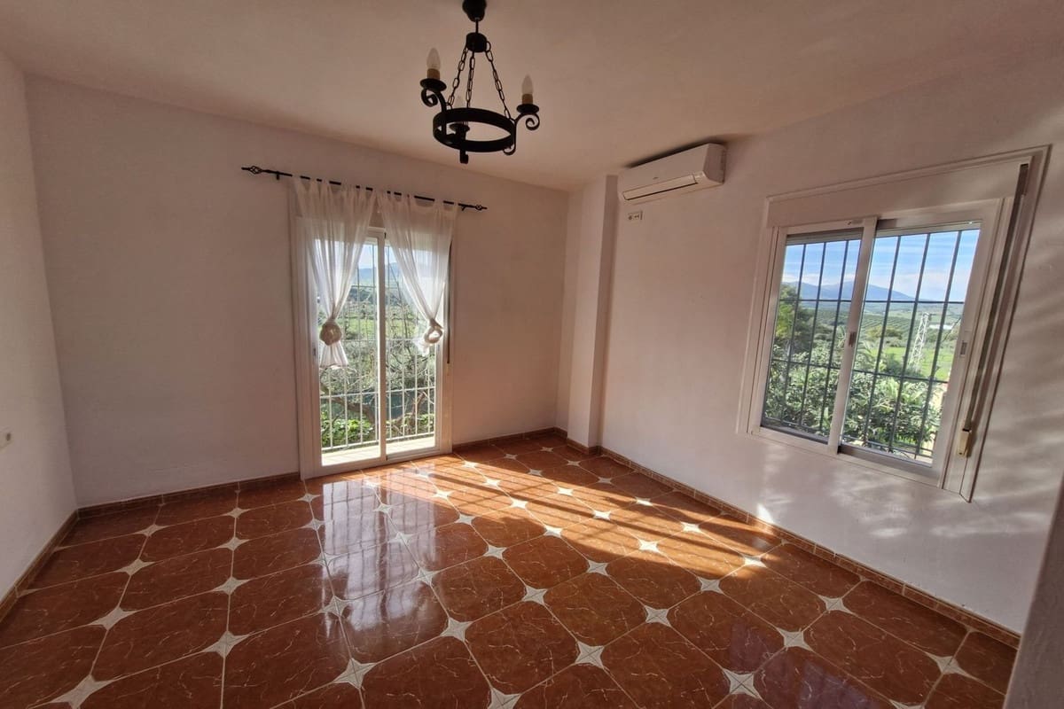 3 chambre Finca/Maison de Campagne à vendre à Coin avec piscine garage - 480 000 € (Ref: 9709210)